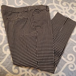 Old Navy Pixie Petite